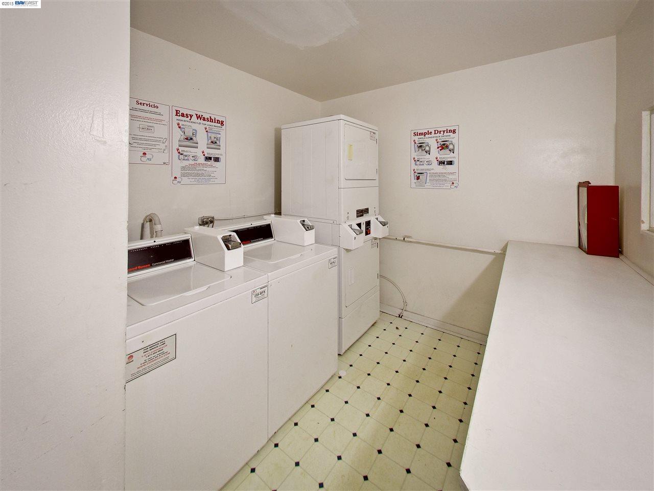 1130 30th Street, OAKLAND, California 94608, ,Comm Ri Multi-units 5+,For Sale,30th Street,40719827