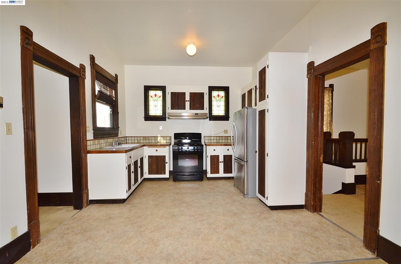 2142-4 Clinton Ave, ALAMEDA, California 94501, ,Comm Ri Multi-units 5+,For Sale,Clinton Ave,40720473