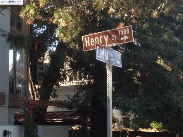 2020 Cedar St, BERKELEY, California 94709, ,Comm Ri Multi-units 5+,For Sale,Cedar St,40720527