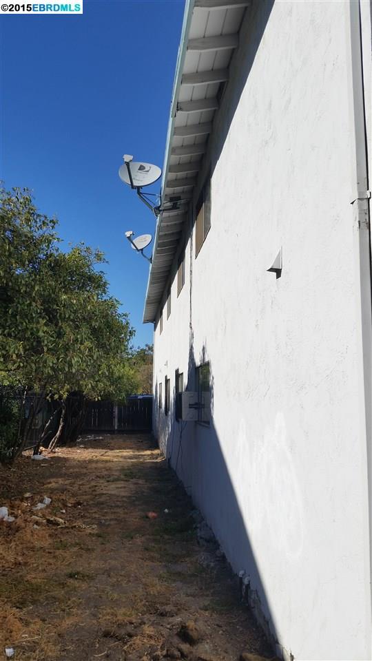 1854 Robin Ln, CONCORD, California 94520, ,Comm Ri Multi-units 5+,For Sale,Robin Ln,40721032