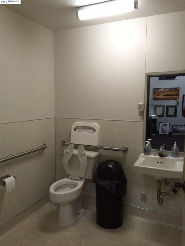 46560 Fremont Blvd #103, FREMONT, California 94538, ,Comm Industrial For Lease,For Rent,Fremont Blvd #103,40940529