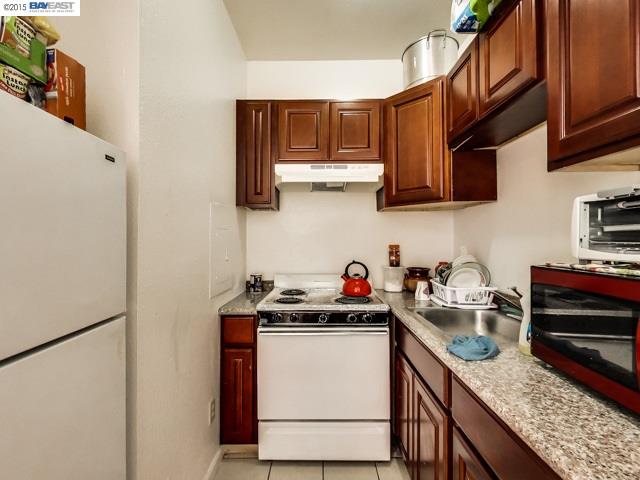 1733 Seminary Ave., OAKLAND, California 94621, ,Comm Ri Multi-units 5+,For Sale,Seminary Ave.,40722671