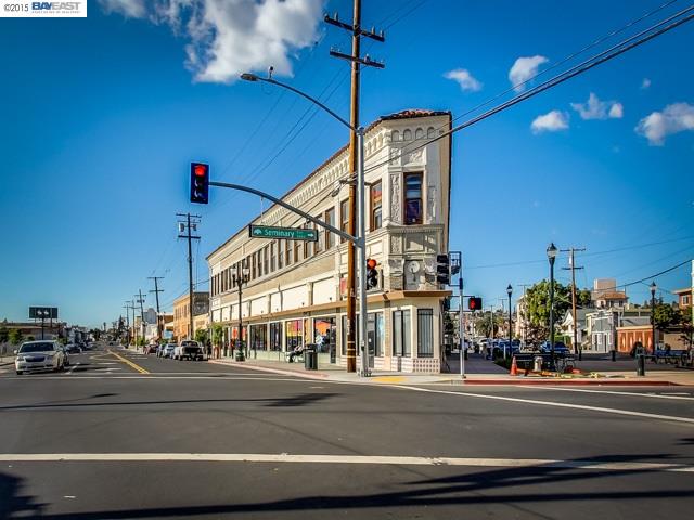 5848 Foothill Blvd., OAKLAND, California 94605, ,Comm Ri Multi-units 5+,For Sale,Foothill Blvd.,40722683