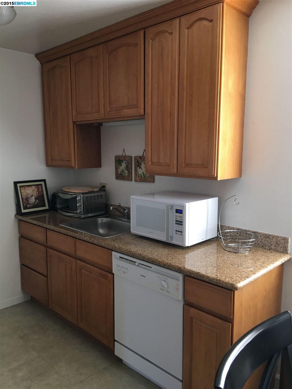 1622 Parker Street, BERKELEY, California 94703-1848, ,Comm Ri Multi-units 5+,For Sale,Parker Street,40723225