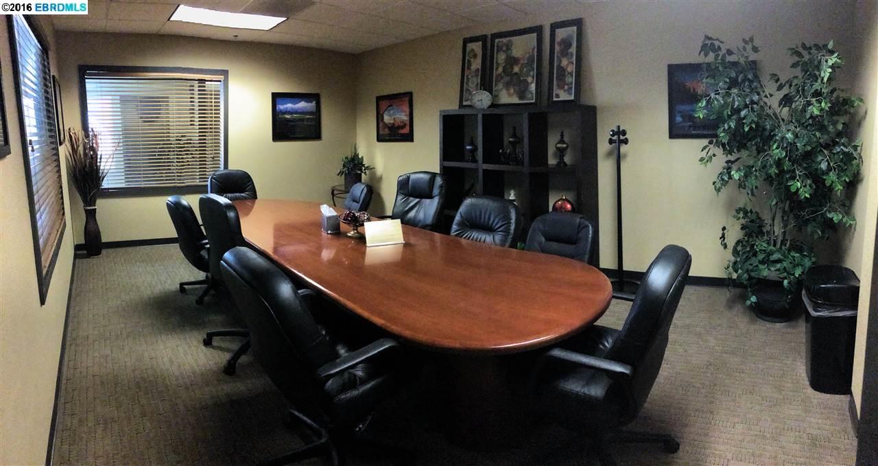 613 1ST ST, BRENTWOOD, California 94513, ,Comm Industrial For Lease,For Rent,1ST ST,40940589