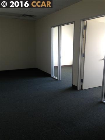 671 WILLOW PASS ROAD, Suite 8, PITTSBURG, California 94565, ,Comm Industrial For Lease,For Rent,WILLOW PASS ROAD, Suite 8,40940634