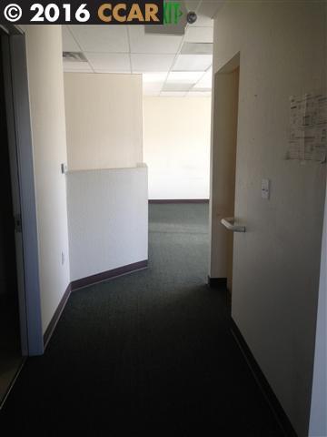 671 WILLOW PASS ROAD, Suite 8, PITTSBURG, California 94565, ,Comm Industrial For Lease,For Rent,WILLOW PASS ROAD, Suite 8,40940634