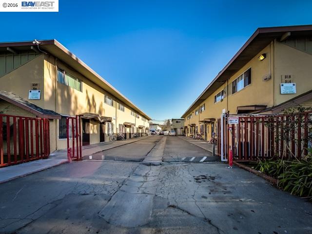 324 105th Ave., OAKLAND, California 94603, ,Comm Ri Multi-units 5+,For Sale,105th Ave.,40726392
