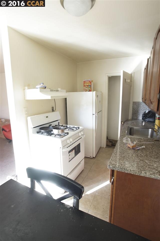 824 15th St, OAKLAND, California 94607, ,Comm Ri Multi-units 5+,For Sale,15th St,40726770