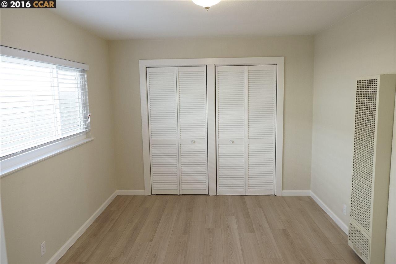824 15th St, OAKLAND, California 94607, ,Comm Ri Multi-units 5+,For Sale,15th St,40726770