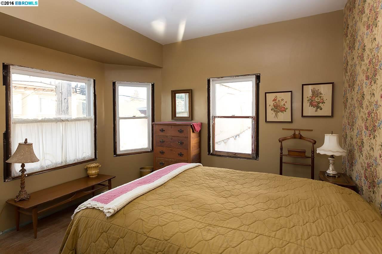 879 58th Street, OAKLAND, California 94608, ,Comm Ri Multi-units 5+,For Sale,58th Street,40727246