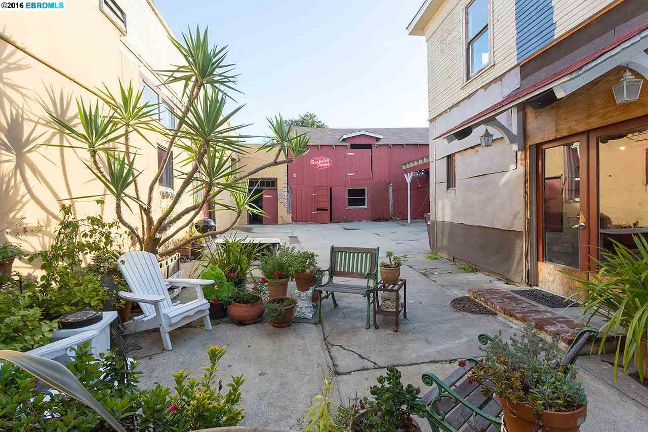 879 58th Street, OAKLAND, California 94608, ,Comm Ri Multi-units 5+,For Sale,58th Street,40727246