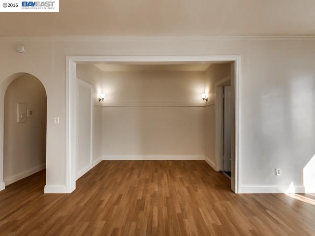 1945 26th Avenue, OAKLAND, California 94601, ,Comm Ri Multi-units 5+,For Sale,26th Avenue,40727570