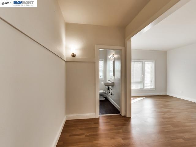 1945 26th Avenue, OAKLAND, California 94601, ,Comm Ri Multi-units 5+,For Sale,26th Avenue,40727570
