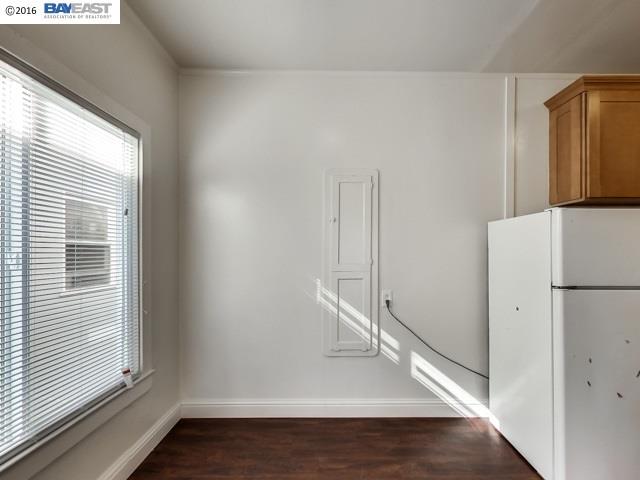 1945 26th Avenue, OAKLAND, California 94601, ,Comm Ri Multi-units 5+,For Sale,26th Avenue,40727570