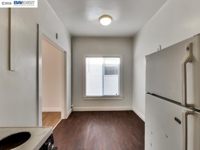 1945 26th Avenue, OAKLAND, California 94601, ,Comm Ri Multi-units 5+,For Sale,26th Avenue,40727570
