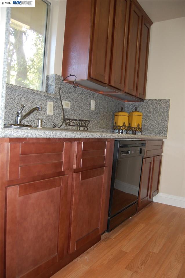 4255 San Pablo Dam RD, EL SOBRANTE, California 94803, ,Comm Ri Multi-units 5+,For Sale,San Pablo Dam RD,40730604
