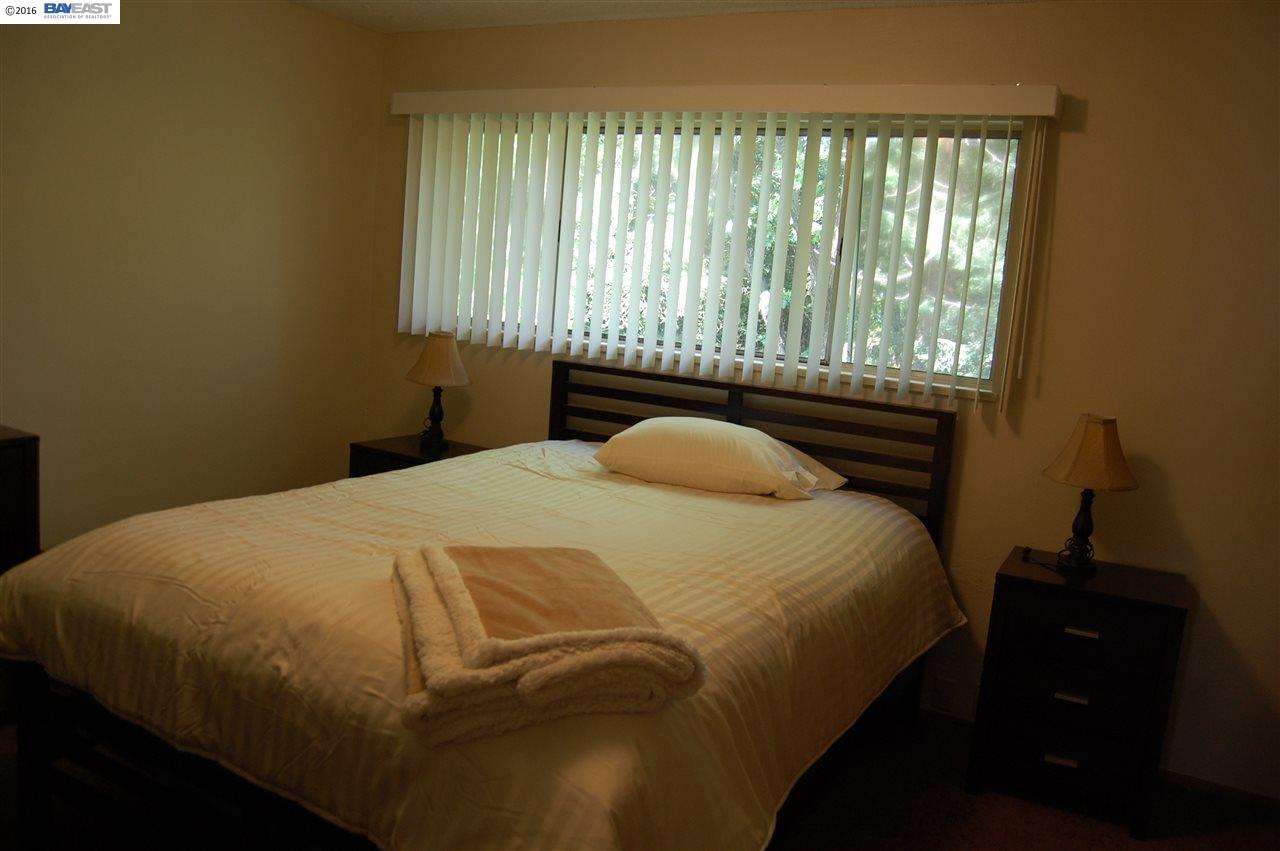 4255 San Pablo Dam RD, EL SOBRANTE, California 94803, ,Comm Ri Multi-units 5+,For Sale,San Pablo Dam RD,40730604