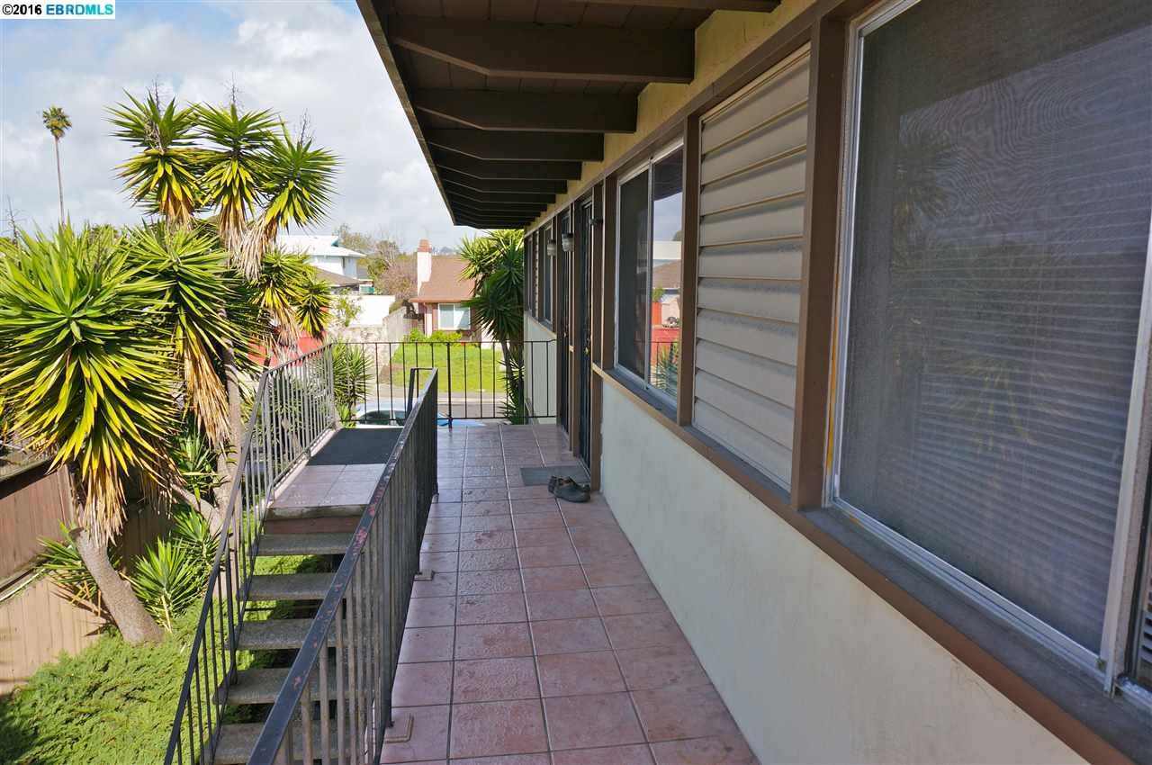 5205 Potrero Avenue, EL CERRITO, California 94530-2147, ,Comm Ri Multi-units 5+,For Sale,Potrero Avenue,40730811