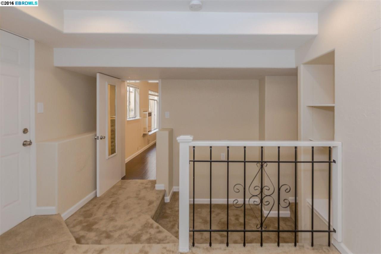1907 30th St, OAKLAND, California 94606, ,Comm Ri Multi-units 5+,For Sale,30th St,40732691