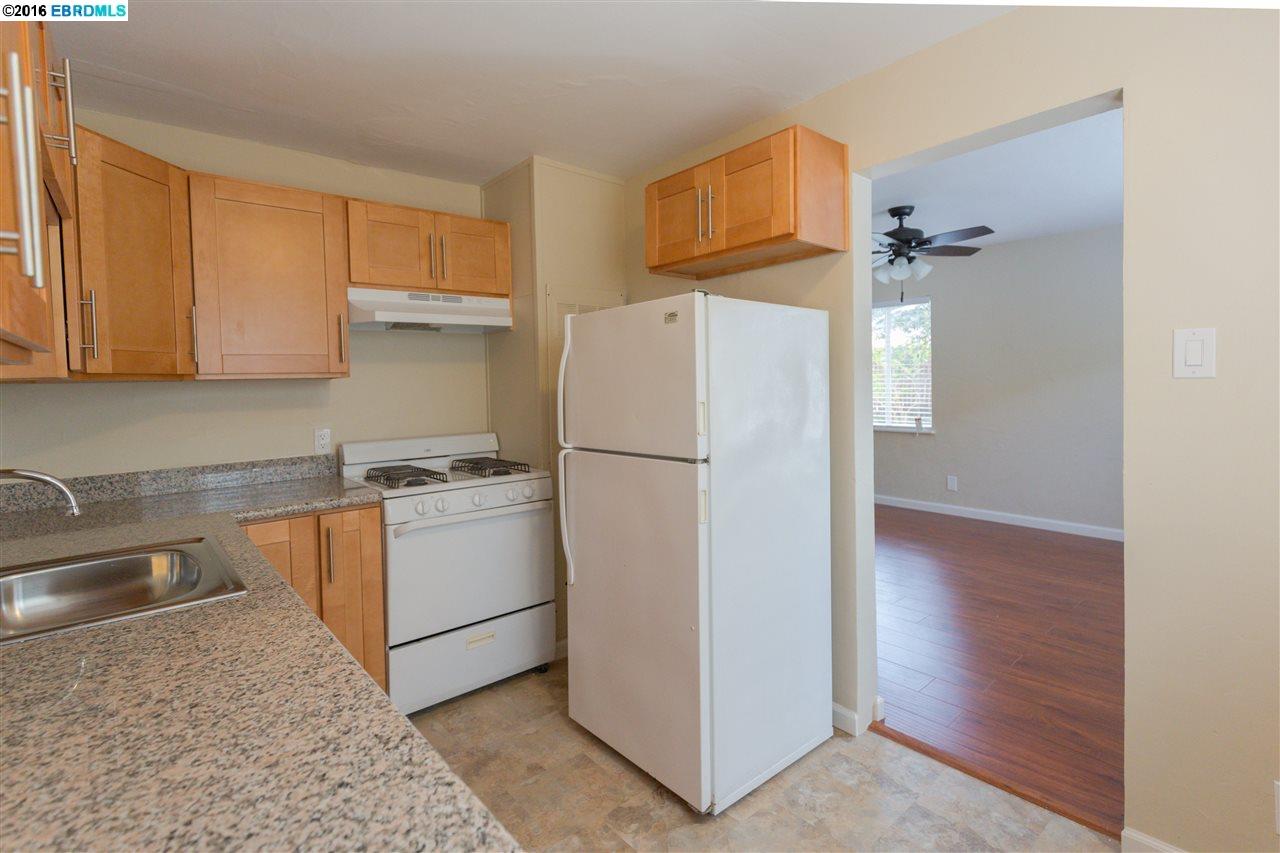 1907 30th St, OAKLAND, California 94606, ,Comm Ri Multi-units 5+,For Sale,30th St,40732691