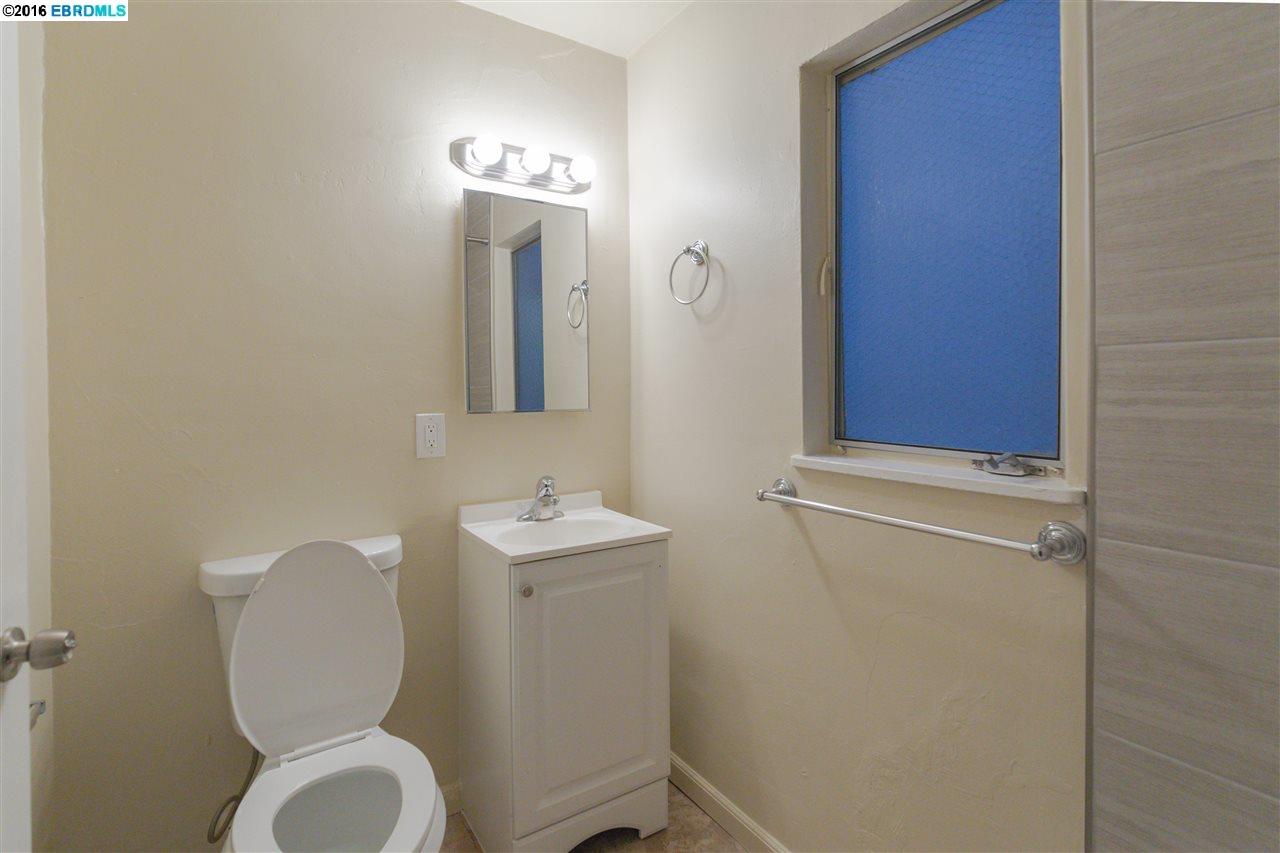 1907 30th St, OAKLAND, California 94606, ,Comm Ri Multi-units 5+,For Sale,30th St,40732691