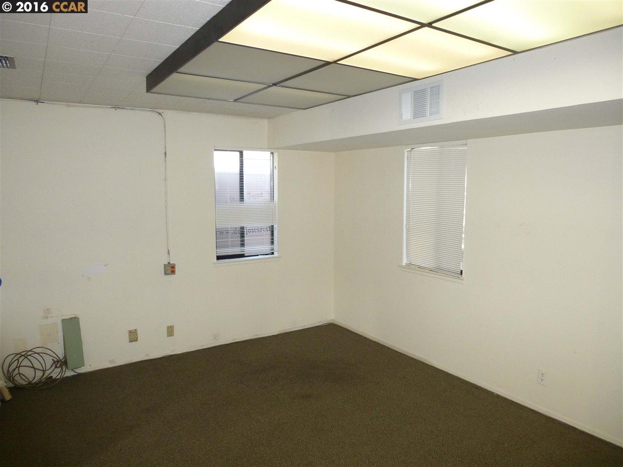 1550 VIADER DR, MORAGA, California 94556, ,Comm Industrial For Lease,For Rent,VIADER DR,40940784