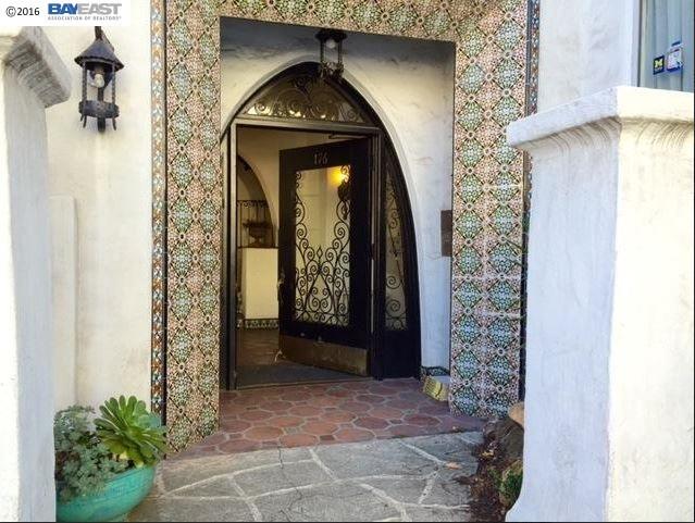 176 Athol Ave, OAKLAND, California 94606, ,Comm Ri Multi-units 5+,For Sale,Athol Ave,40733926