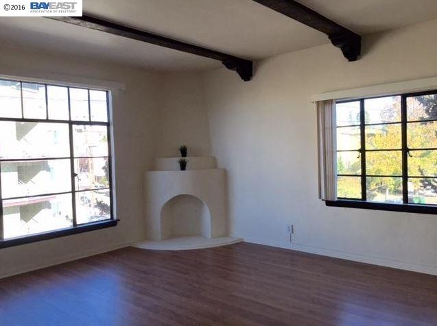 176 Athol Ave, OAKLAND, California 94606, ,Comm Ri Multi-units 5+,For Sale,Athol Ave,40733926