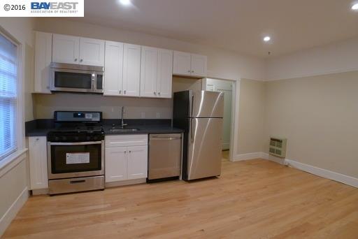 646 16th Street, OAKLAND, California 94612, ,Comm Ri Multi-units 5+,For Sale,16th Street,40734047