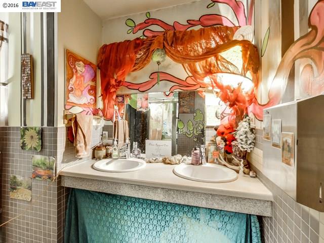 1255 26th Street, OAKLAND, California 94607, ,Comm Ri Multi-units 5+,For Sale,26th Street,40734934