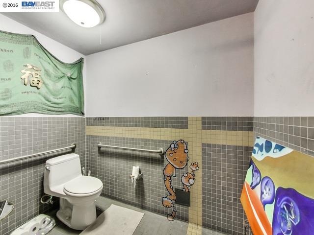 1255 26th Street, OAKLAND, California 94607, ,Comm Ri Multi-units 5+,For Sale,26th Street,40734934