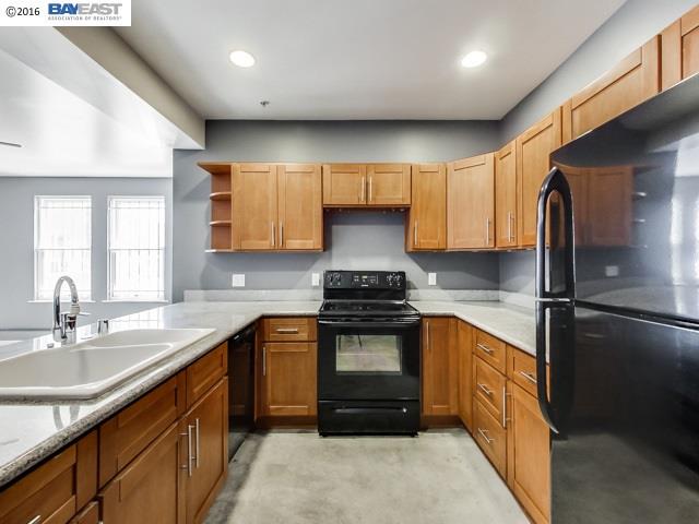 1255 26th Street, OAKLAND, California 94607, ,Comm Ri Multi-units 5+,For Sale,26th Street,40734934
