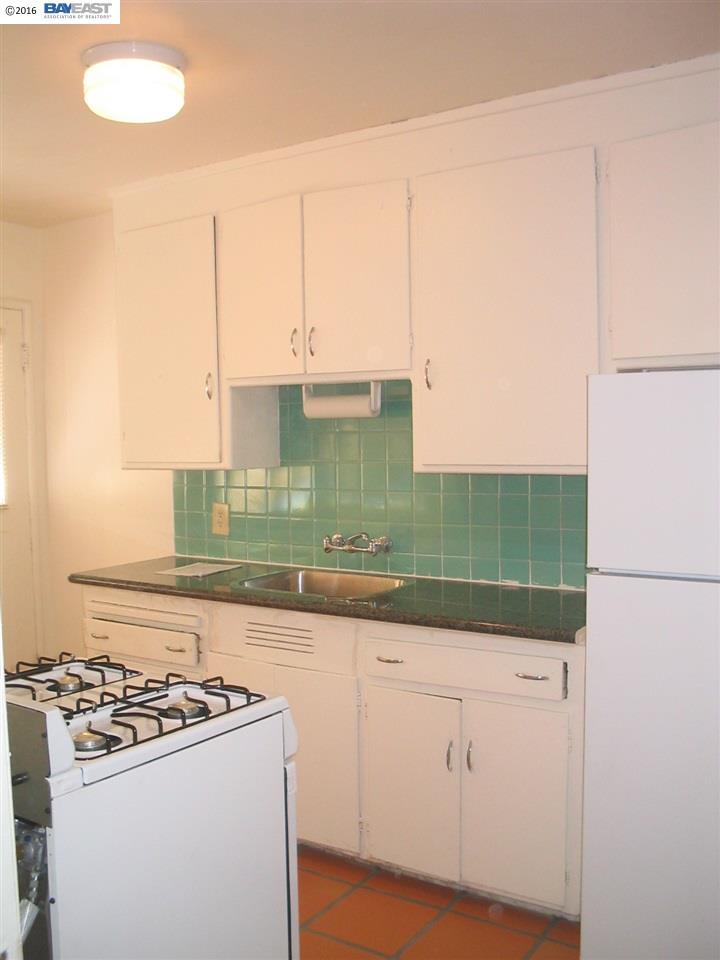 1729 Filbert St, OAKLAND, California 94607, ,Comm Ri Multi-units 5+,For Sale,Filbert St,40735714
