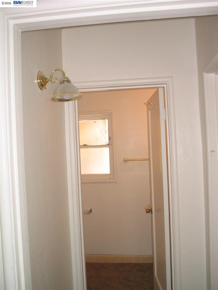 1729 Filbert St, OAKLAND, California 94607, ,Comm Ri Multi-units 5+,For Sale,Filbert St,40735714