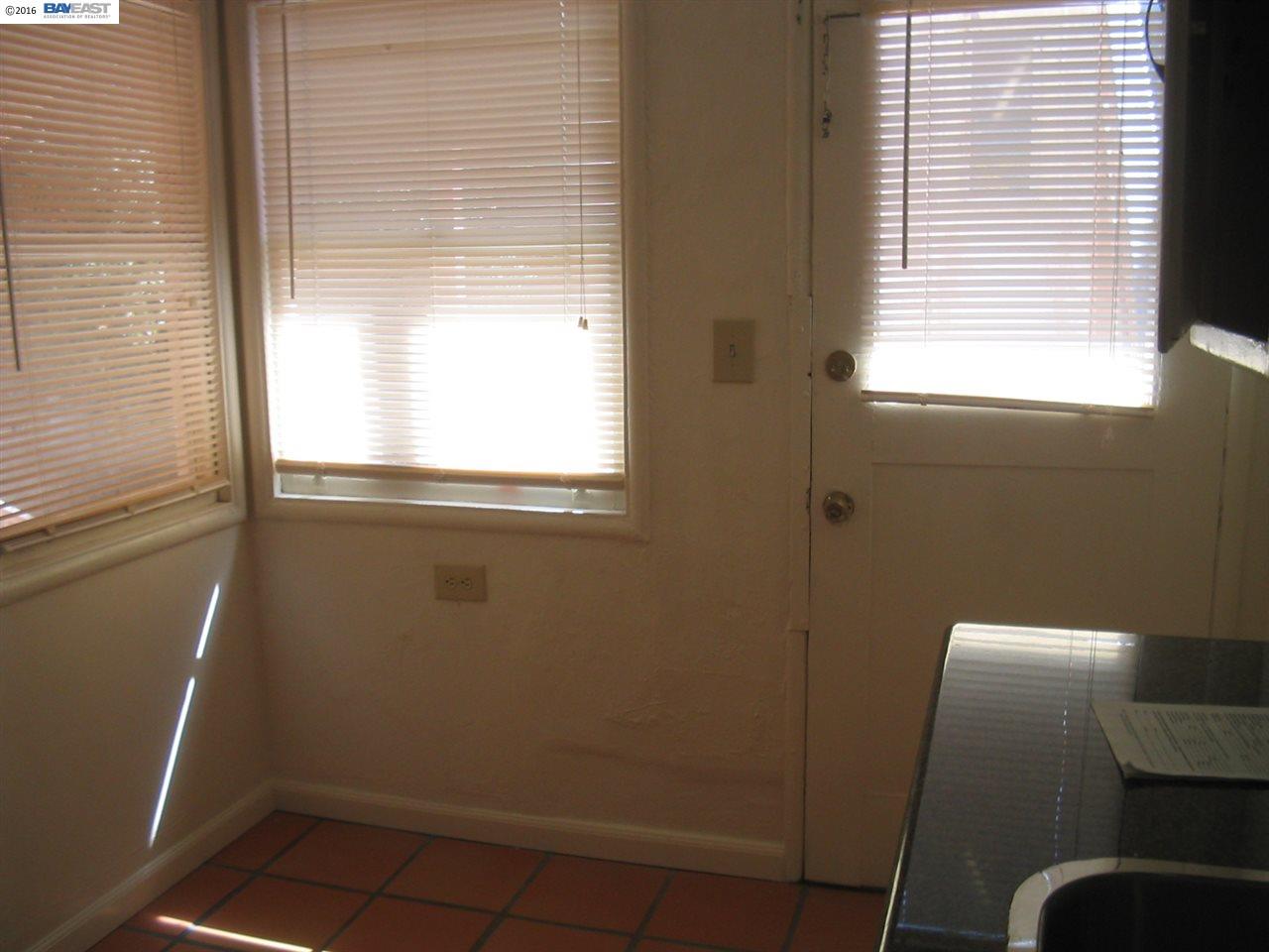 1729 Filbert St, OAKLAND, California 94607, ,Comm Ri Multi-units 5+,For Sale,Filbert St,40735714