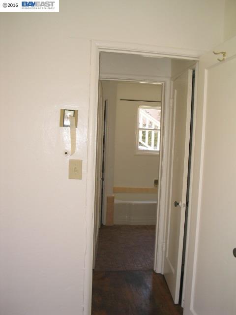 1729 Filbert St, OAKLAND, California 94607, ,Comm Ri Multi-units 5+,For Sale,Filbert St,40735714