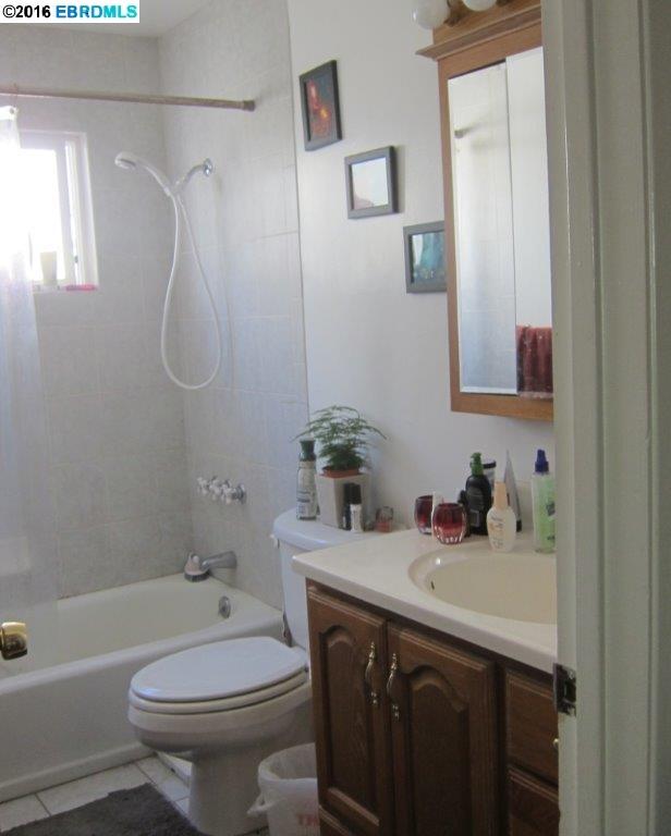 1435 MARTIN LUTHER KING JR WAY, BERKELEY, California 94709, ,Comm Ri Multi-units 5+,For Sale,MARTIN LUTHER KING JR WAY,40735733