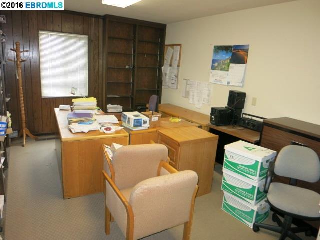 2275 Washington Ave, SAN LEANDRO, California 94577, ,Comm Ri Multi-units 5+,For Sale,Washington Ave,40735987