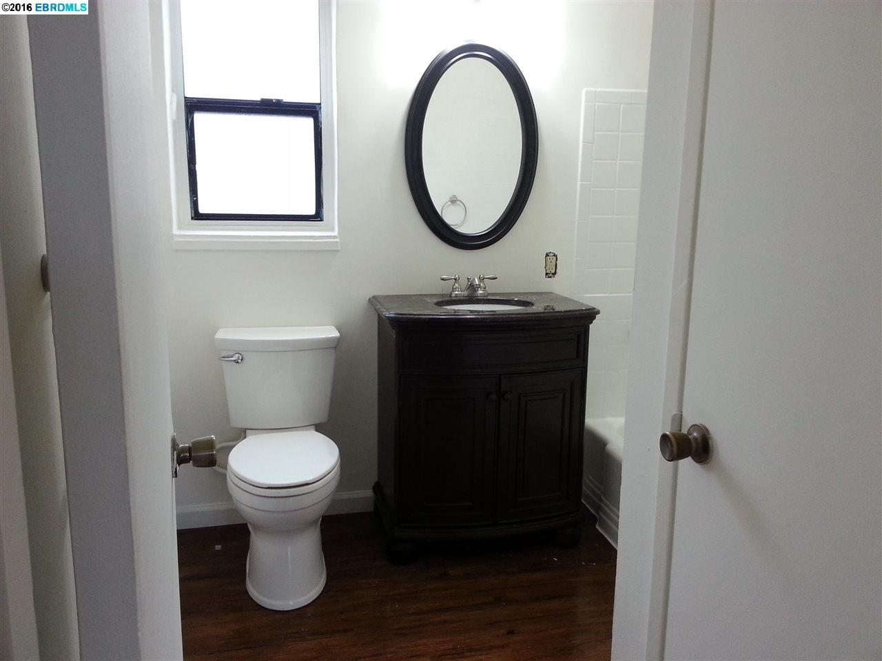 2009 McGee Av., BERKELEY, California 94703, ,Comm Ri Multi-units 5+,For Sale,McGee Av.,40737766