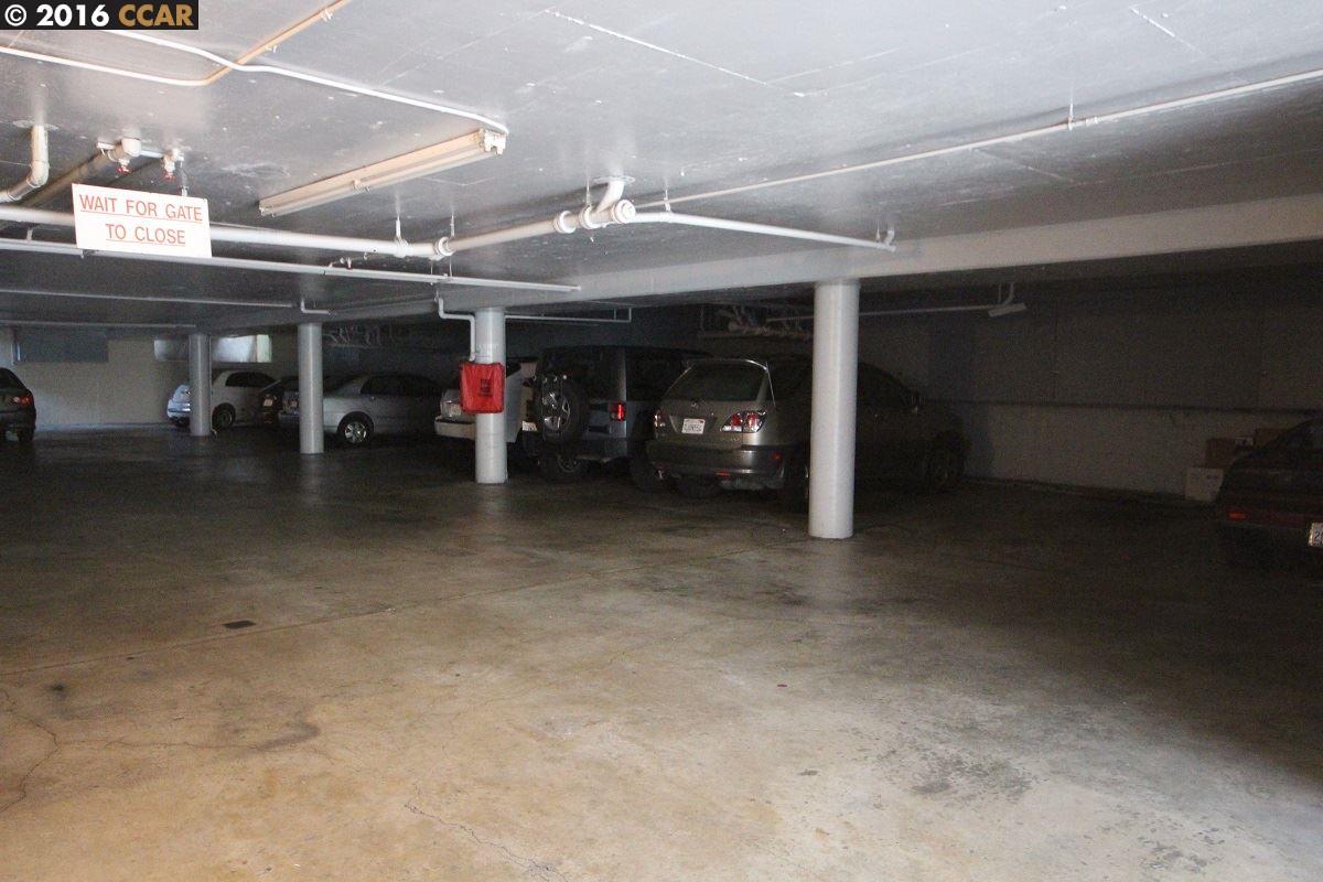 315 Hanover Ave, OAKLAND, California 94606, ,Comm Ri Multi-units 5+,For Sale,Hanover Ave,40737885