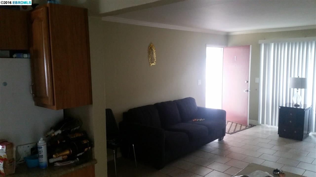 1620 Frisbie, CONCORD, California 94520, ,Comm Ri Multi-units 5+,For Sale,Frisbie,40738278
