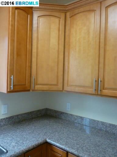 634 BISSELL AVE, RICHMOND, California 94801, ,Comm Ri Multi-units 5+,For Sale,BISSELL AVE,40738605