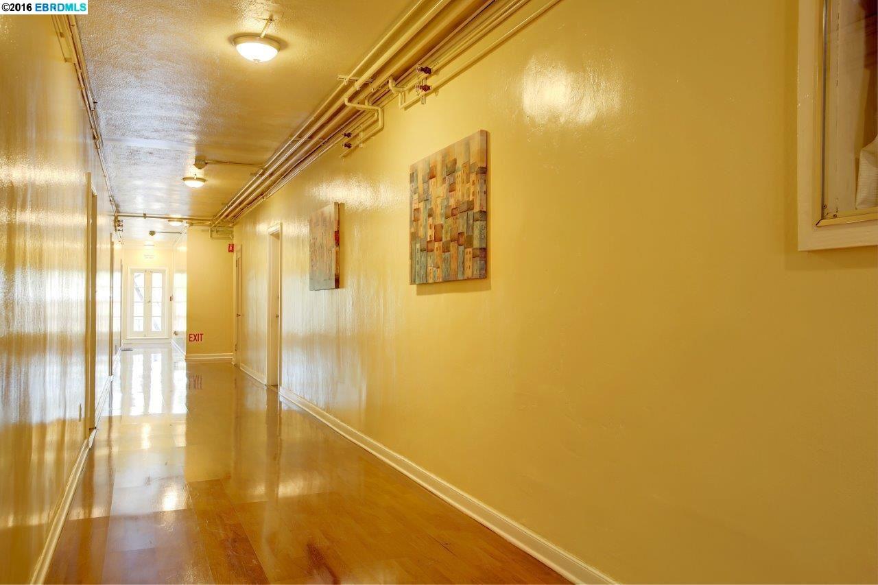 3407 International Blvd., OAKLAND, California 94601, ,Comm Ri Multi-units 5+,For Sale,International Blvd.,40739762