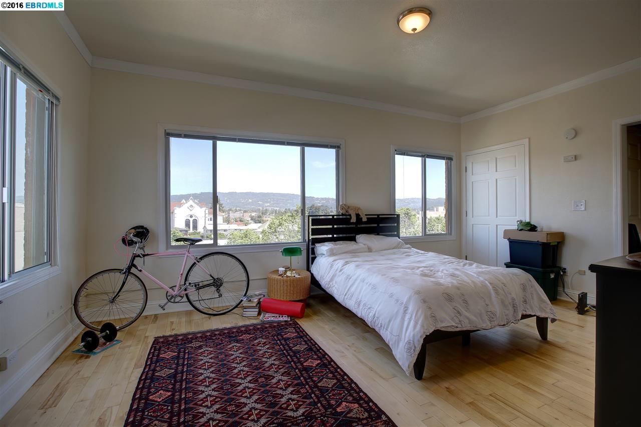 3407 International Blvd., OAKLAND, California 94601, ,Comm Ri Multi-units 5+,For Sale,International Blvd.,40739762