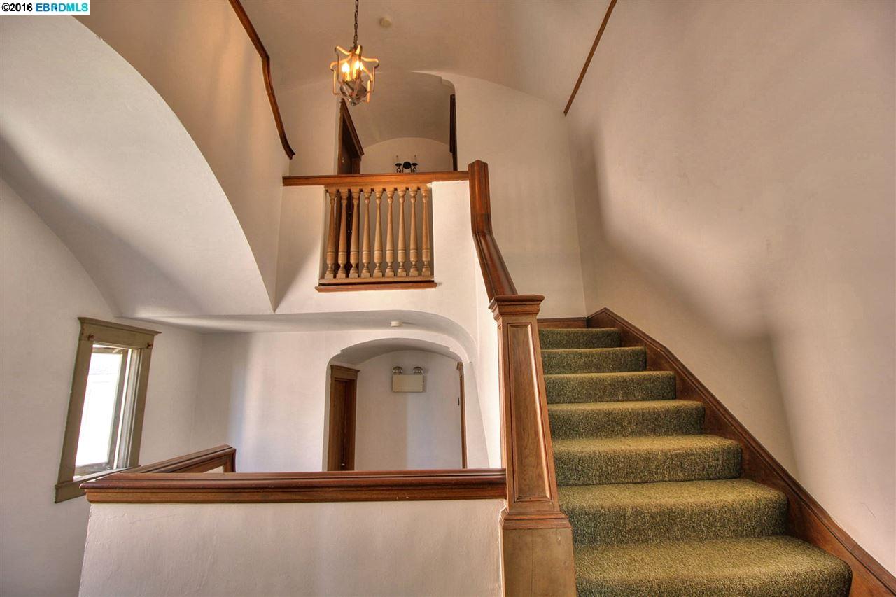 1517 Walnut St, BERKELEY, California 94709, ,Comm Ri Multi-units 5+,For Sale,Walnut St,40740941