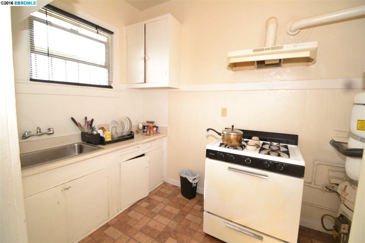 1005 62nd Street, OAKLAND, California 94608, ,Comm Ri Multi-units 5+,For Sale,62nd Street,40742798