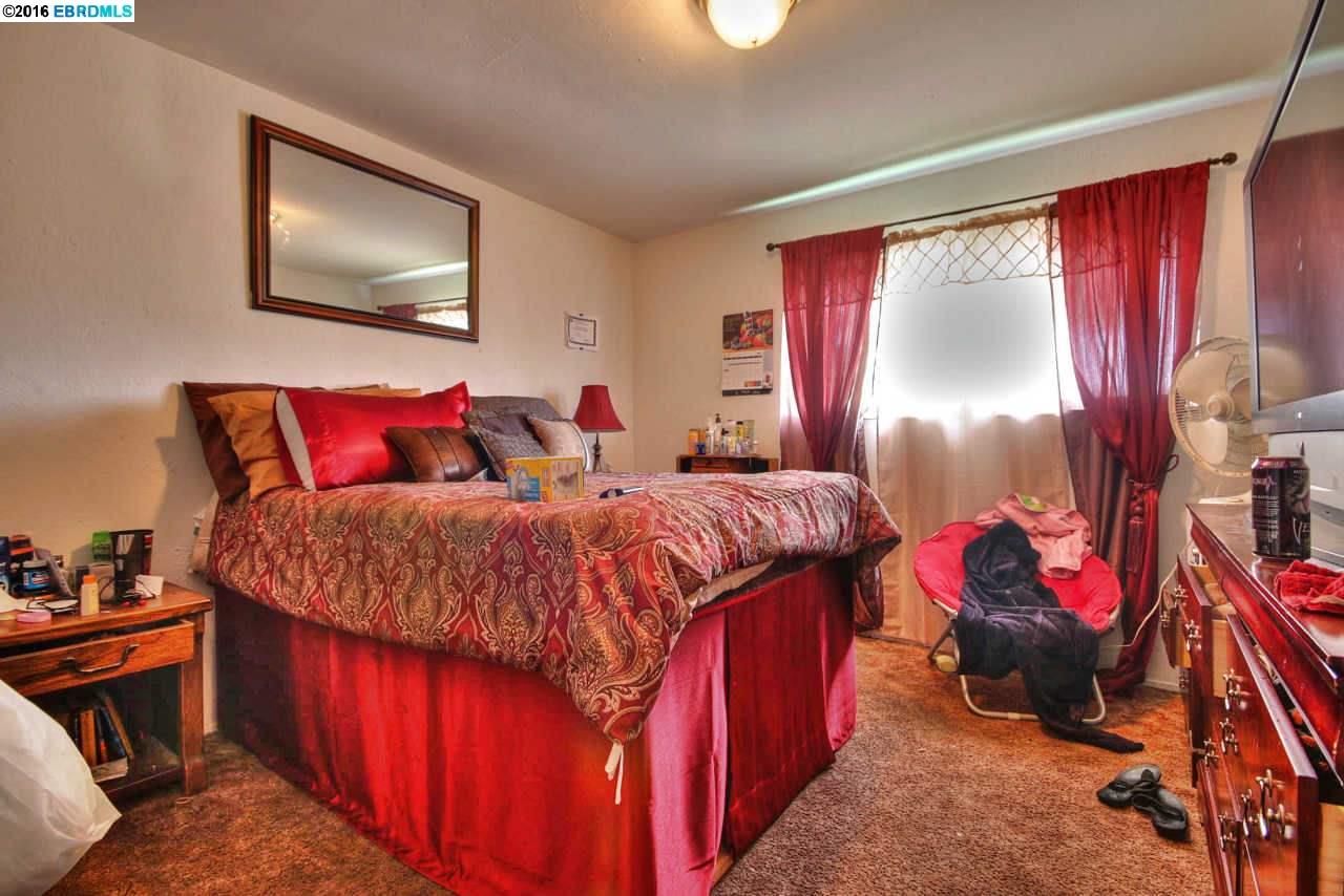 1355 80th Ave, OAKLAND, California 94621, ,Comm Ri Multi-units 5+,For Sale,80th Ave,40743381