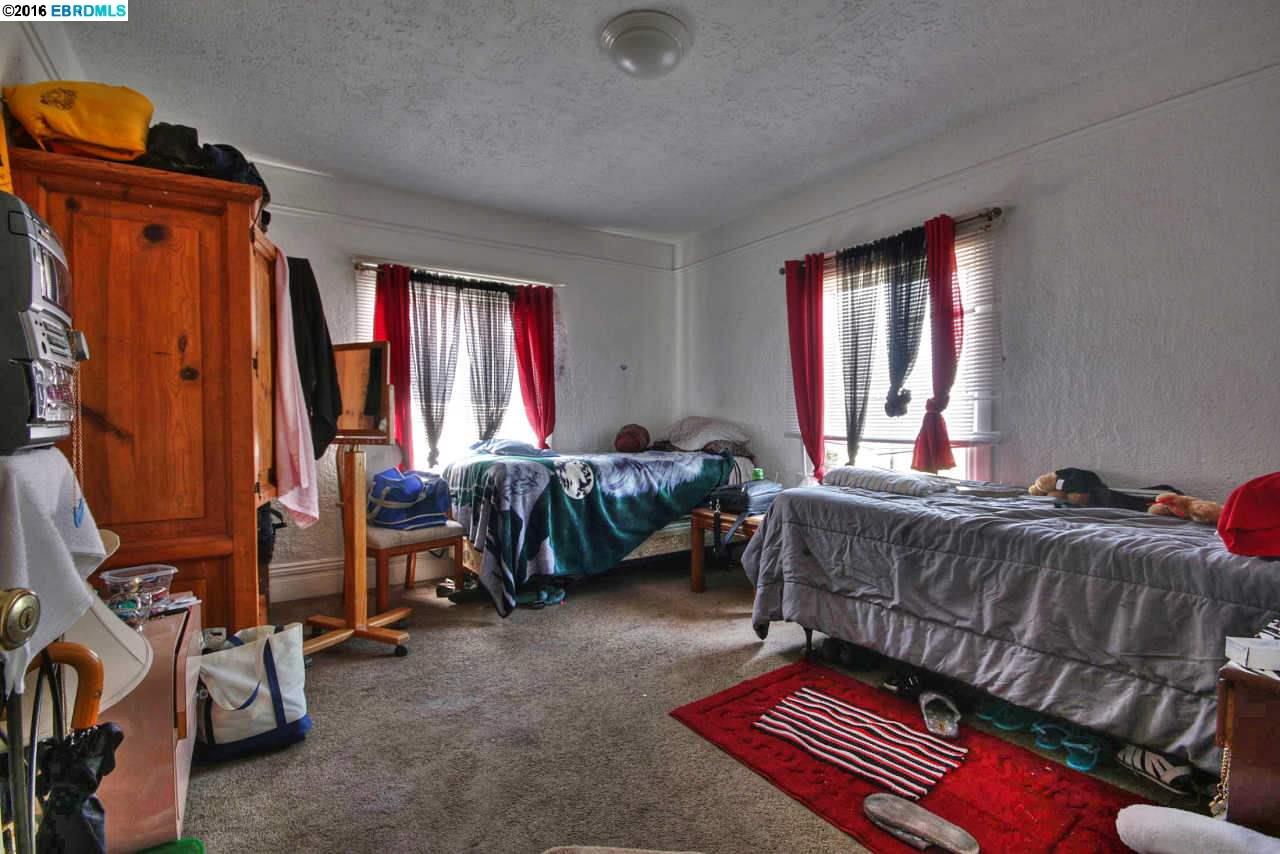 1355 80th Ave, OAKLAND, California 94621, ,Comm Ri Multi-units 5+,For Sale,80th Ave,40743381