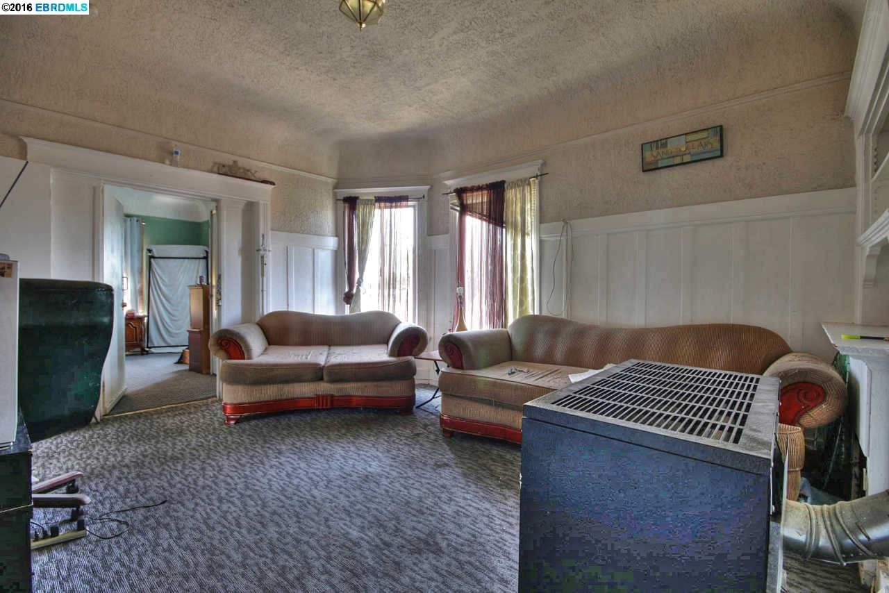 1355 80th Ave, OAKLAND, California 94621, ,Comm Ri Multi-units 5+,For Sale,80th Ave,40743381